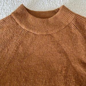 Women's GAP oversized camel, tan crew neck sweater XS